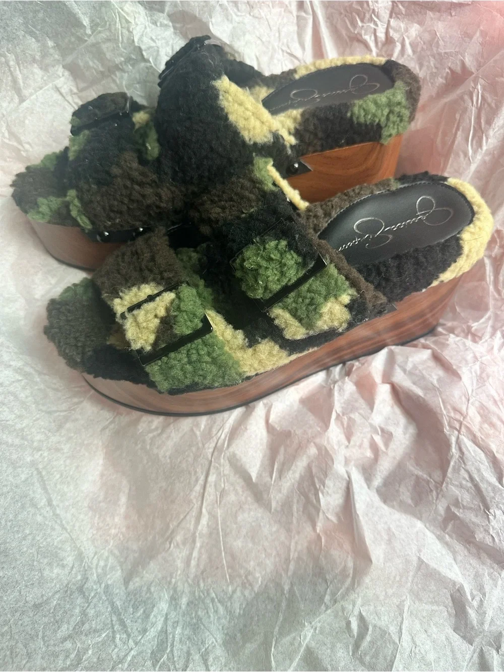 NWOB JESSICA SIMPSON Cyriss Faux Shearling Platform Slide Sandal -Camo